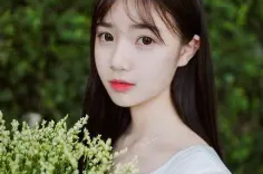 真猛！女演员周也卧室亲密被拍拥抱接吻一条龙粉丝提醒拉窗帘