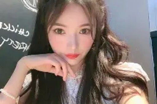 霸凌老人、媚男厌女!白鹿黑料越扒越有赵露思被无辜牵连