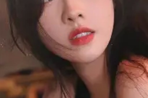 抢刘亦菲干爹传闻后她隐婚生子没婚礼被群嘲本人回应